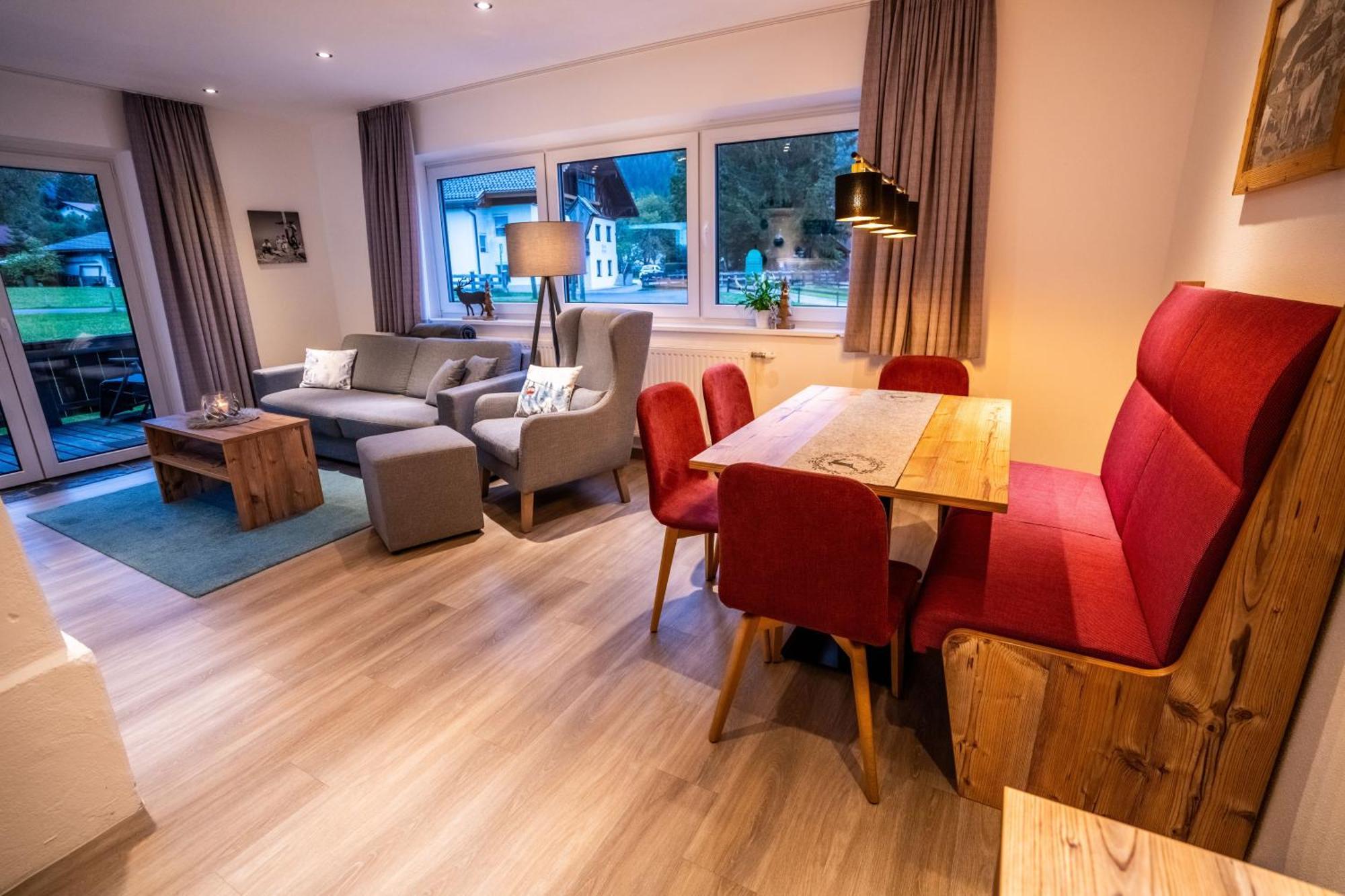Tiroler Alpblick Appartements Ehrwald Esterno foto
