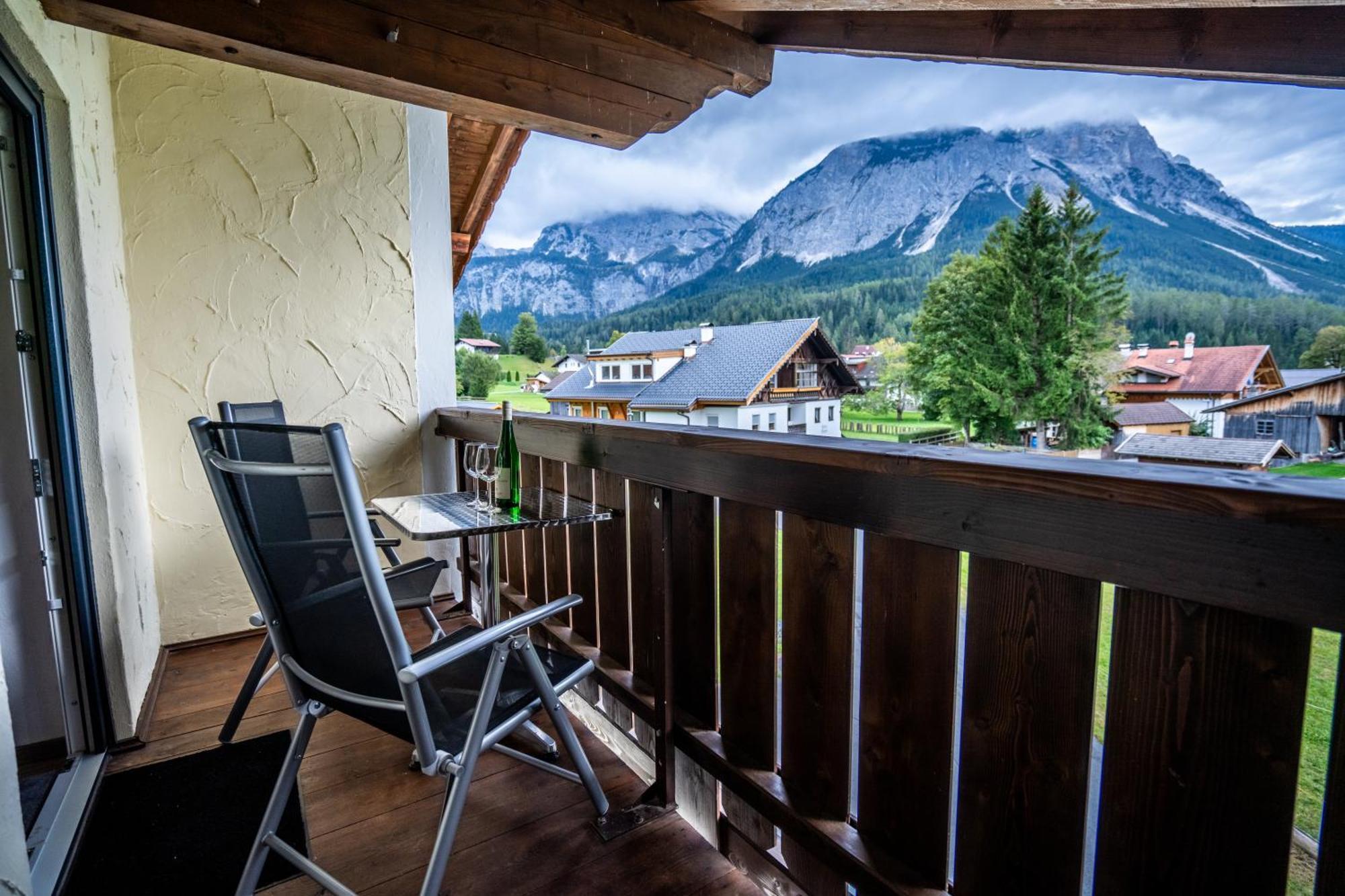 Tiroler Alpblick Appartements Ehrwald Esterno foto