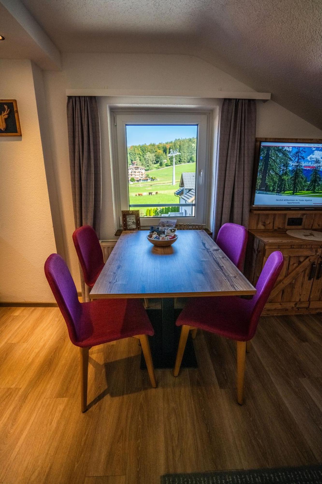 Tiroler Alpblick Appartements Ehrwald Esterno foto